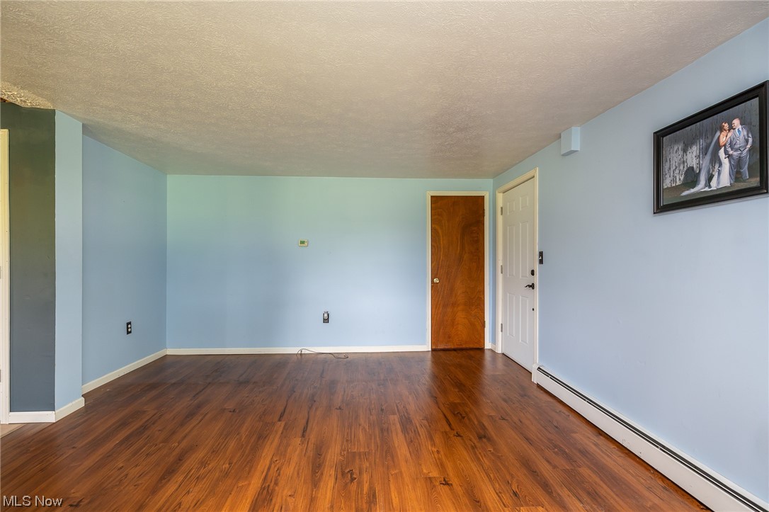 2187 Barclay Messerly Road Southington, OH 44470 - Photo 10 of 35