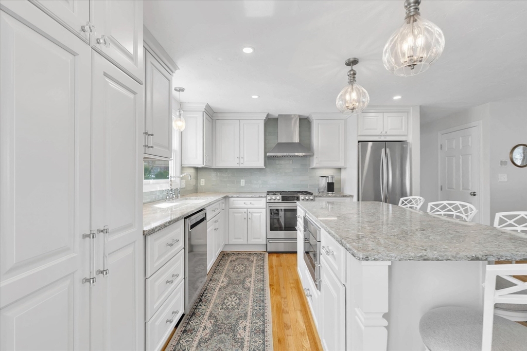 11 Old Farm Road Randolph, MA 02368 - Photo 11 of 38