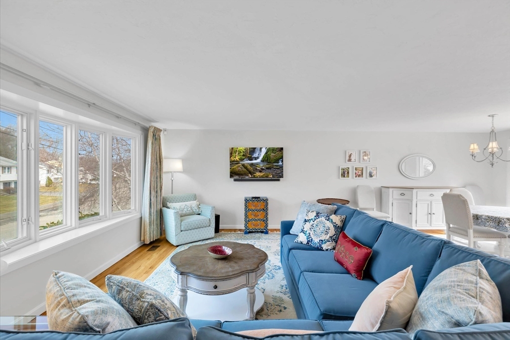 11 Old Farm Road Randolph, MA 02368 - Photo 17 of 38