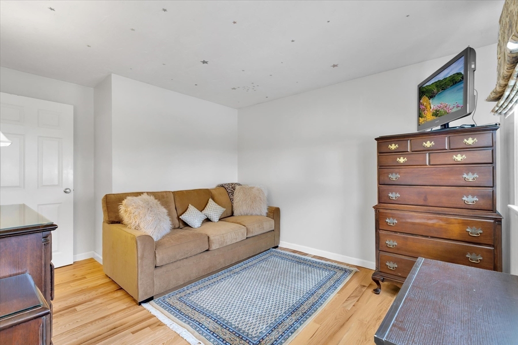 11 Old Farm Road Randolph, MA 02368 - Photo 25 of 38