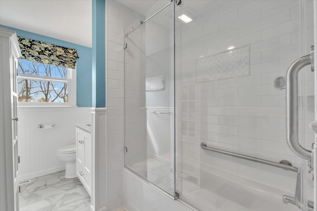 11 Old Farm Road Randolph, MA 02368 - Photo 27 of 38