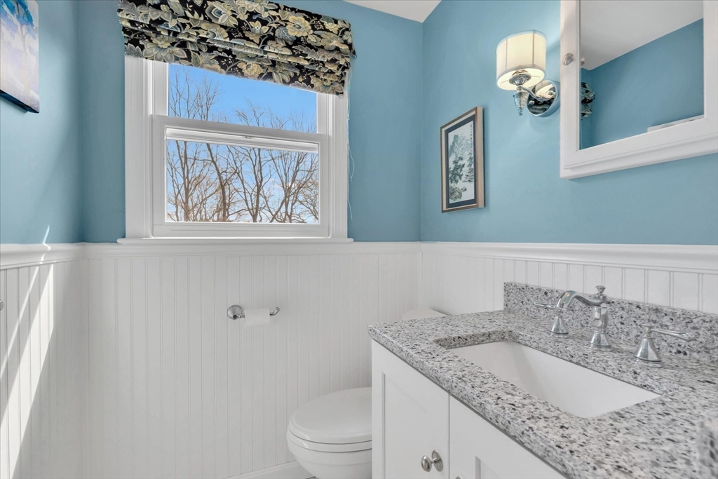 11 Old Farm Road Randolph, MA 02368 - Photo 28 of 38