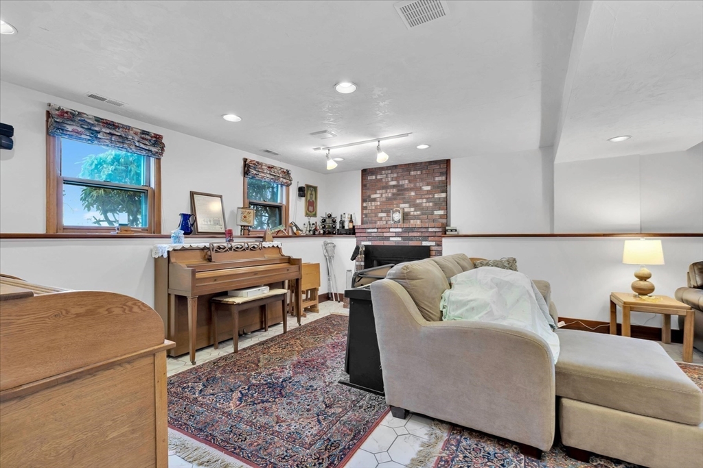 11 Old Farm Road Randolph, MA 02368 - Photo 33 of 38