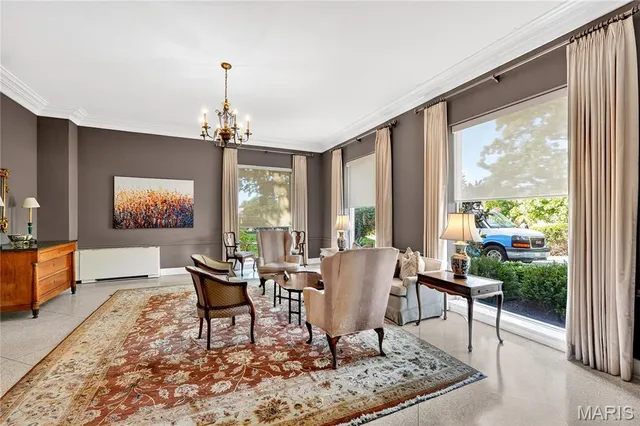 $285,000 | 900 South Hanley Road, Unit 12A, Clayton, MO 63105