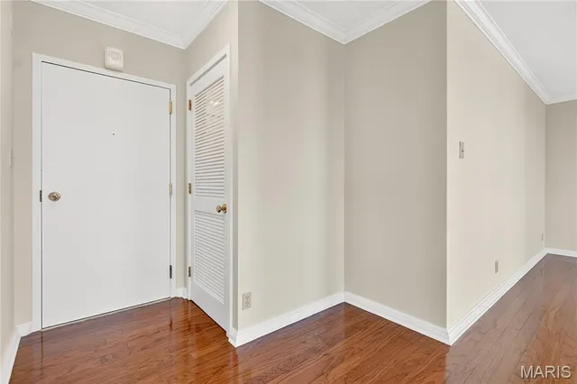 $285,000 | 900 South Hanley Road, Unit 12A, Clayton, MO 63105