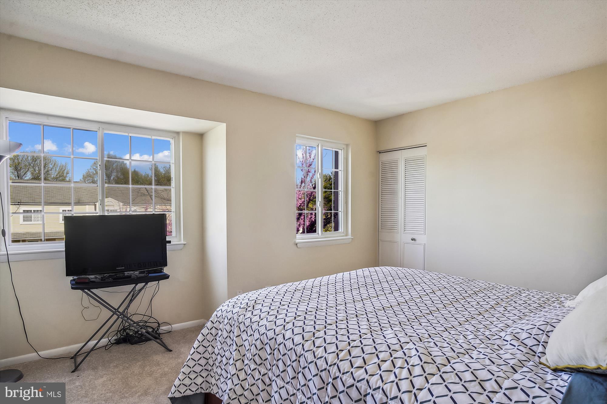 19908 Stoney Point Way Germantown, MD 20876 - Photo 15 of 51 Primary Bedroom