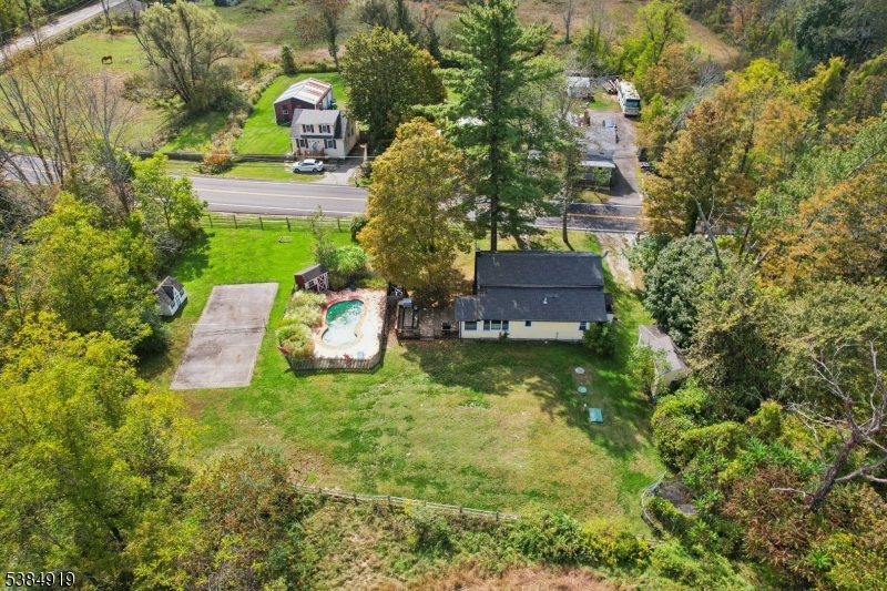 198 Libertyville Road Wantage, NJ 07461 - Photo 27 of 29 an aerial view of a house with a garden