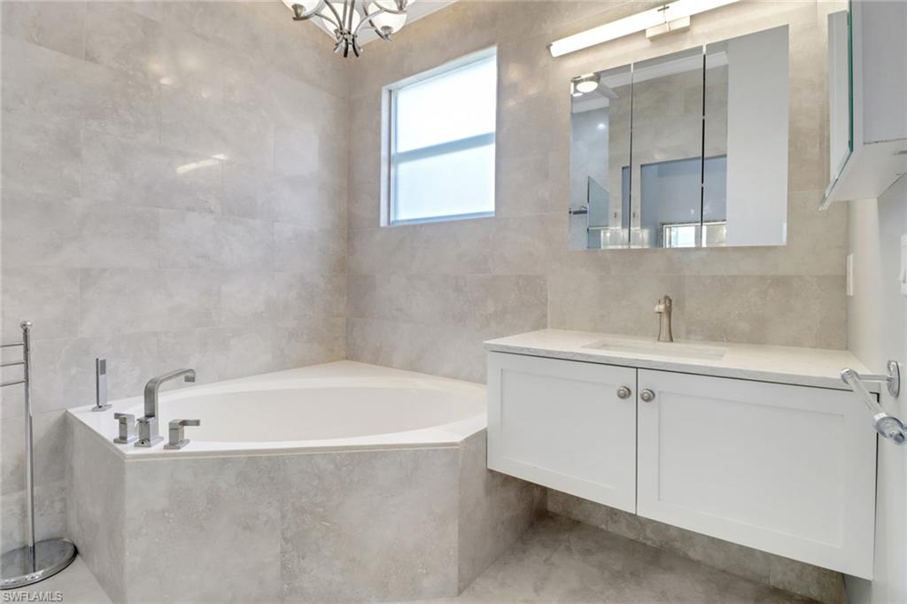 9140 Springview Loop Estero, FL 33928 - Photo 14 of 39