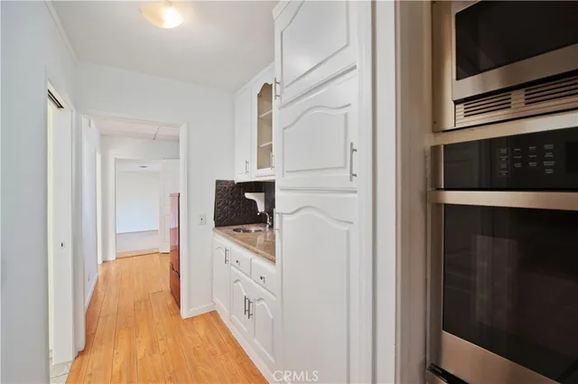 $6,500 | 22537 Friar Street, Woodland Hills, CA 91367