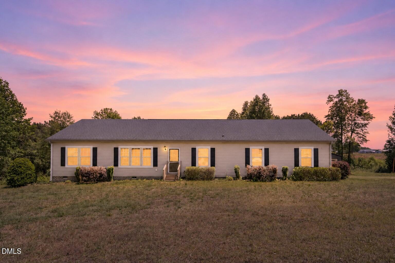 1634 Lynch Road Selma, NC 27576 - Photo 1 of 41 image