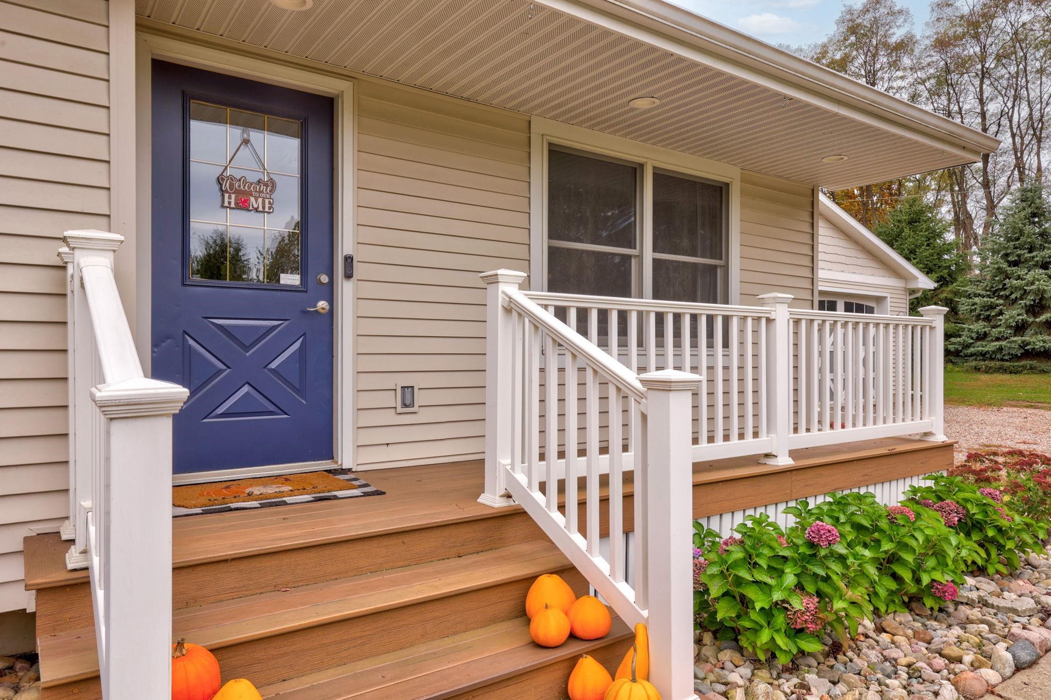 7984 North Williams Road St. Johns, MI 48879 - Photo 6 of 51 50192276-26fd1101-8de7-4844-8d0b-88184bf6fb52.JPG