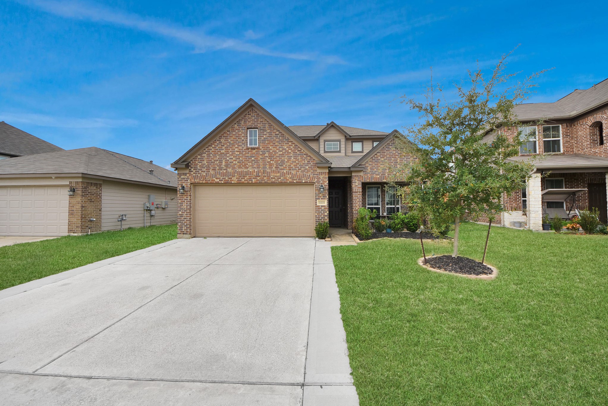 11111 Grape Hyacinth Lane Houston, TX 77044 - Photo 4 of 38