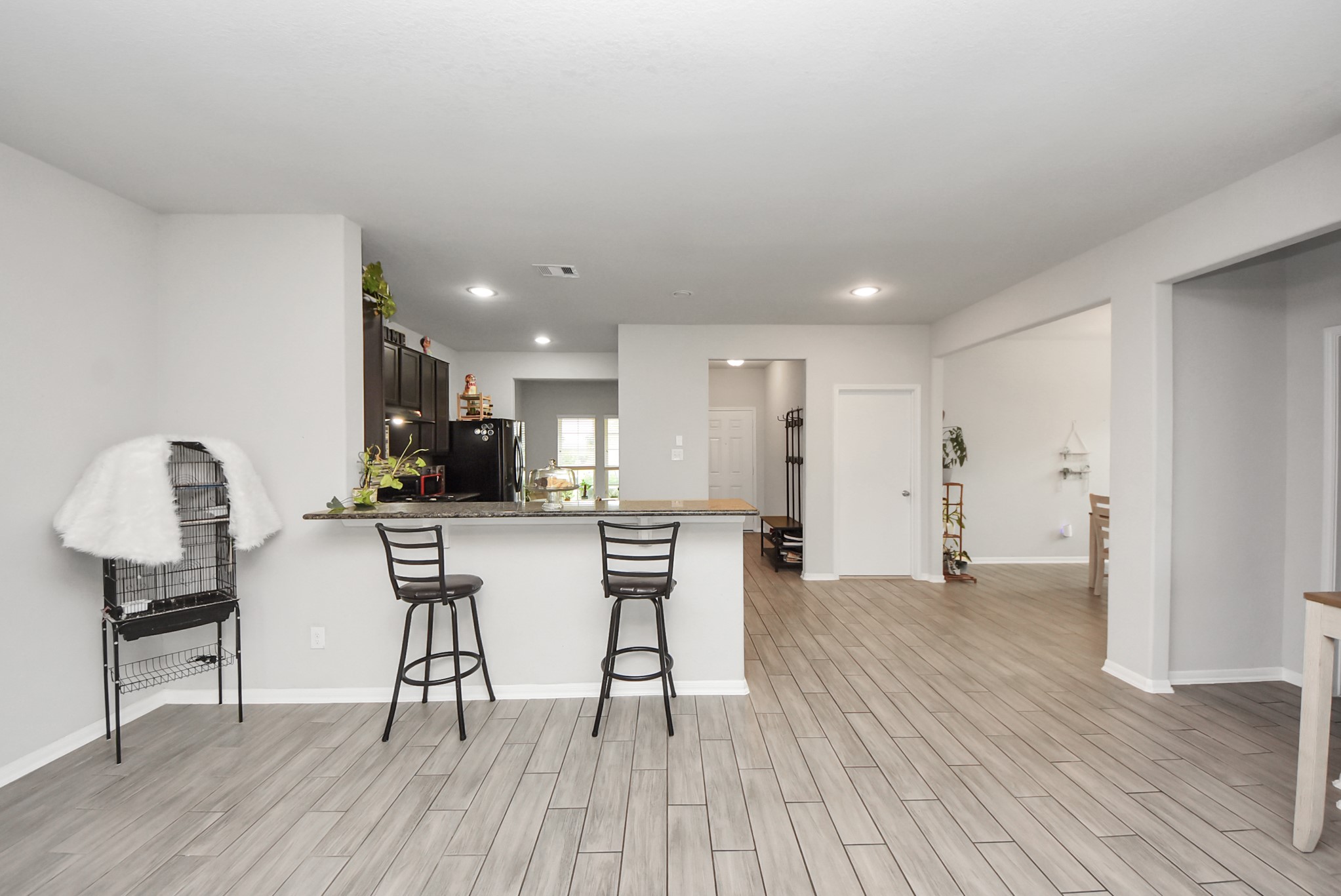 11111 Grape Hyacinth Lane Houston, TX 77044 - Photo 9 of 38