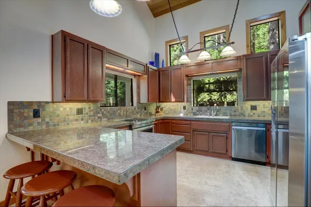 $720,000 | 14173 Tahoe View Drive, Grass Valley, CA 95945