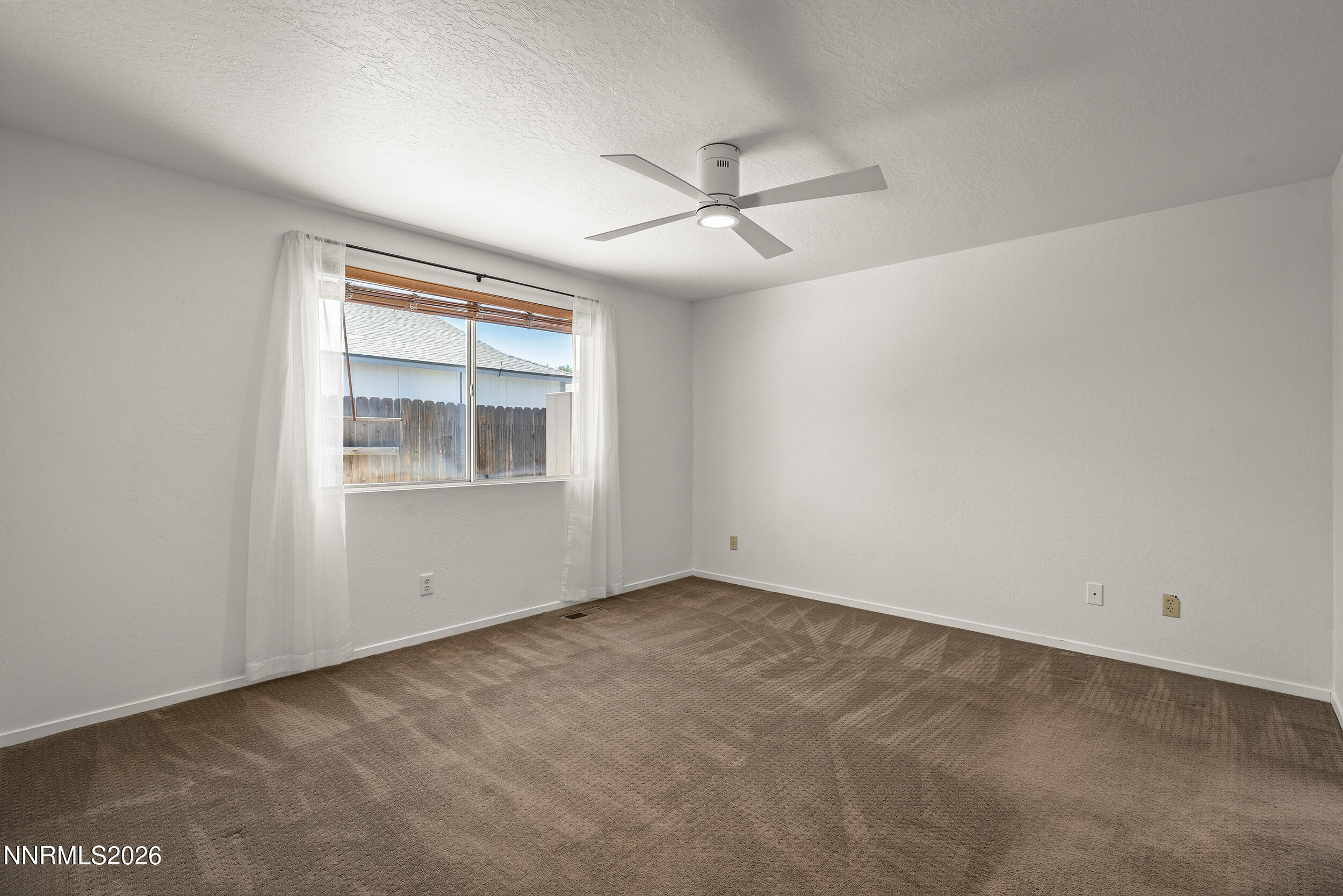 1580 Mescalero Avenue Reno, NV 89523 - Photo 13 of 35 16-print-_DSC6582