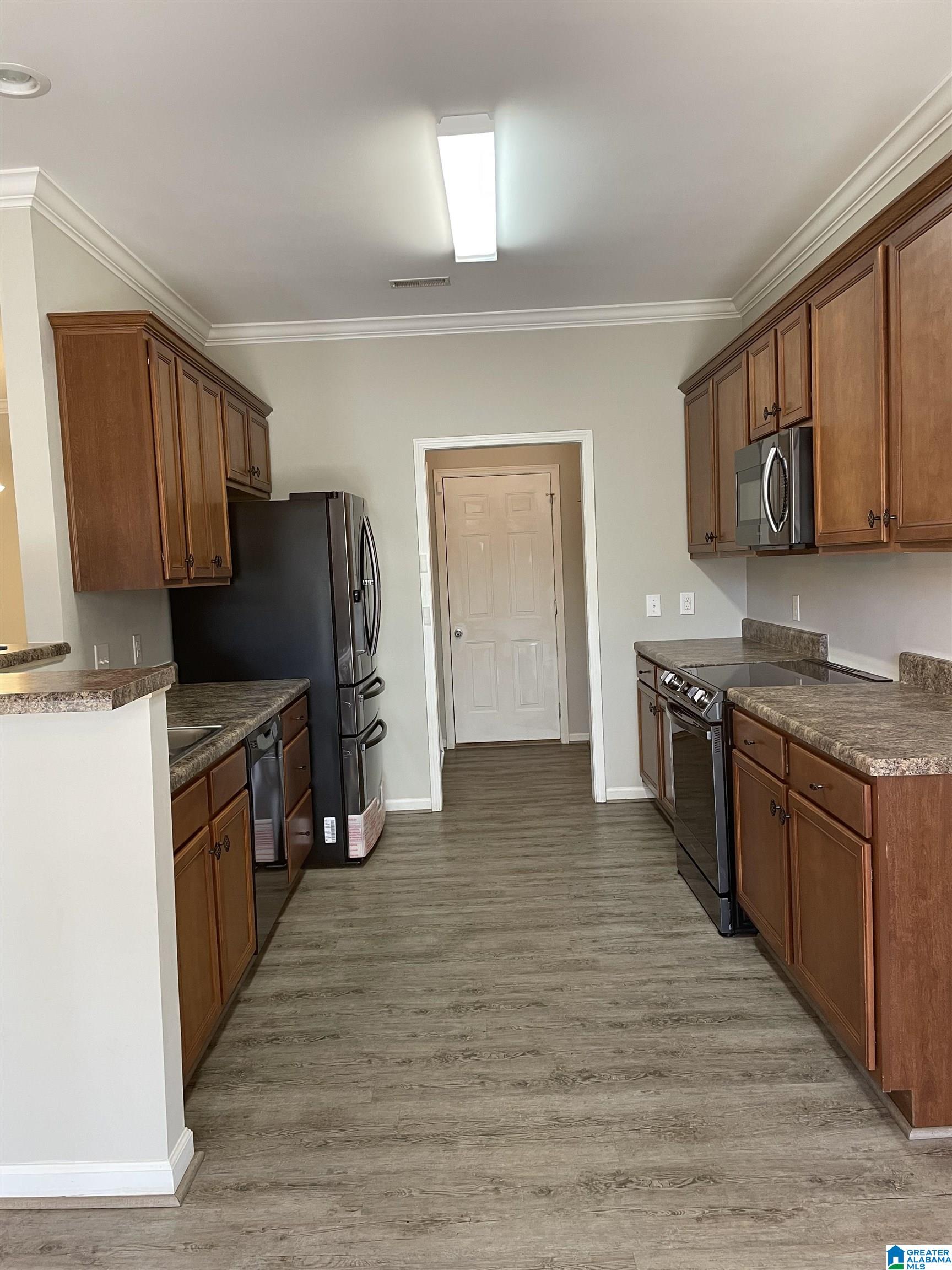 447 Summit Way Fultondale, AL 35068 - Photo 5 of 10