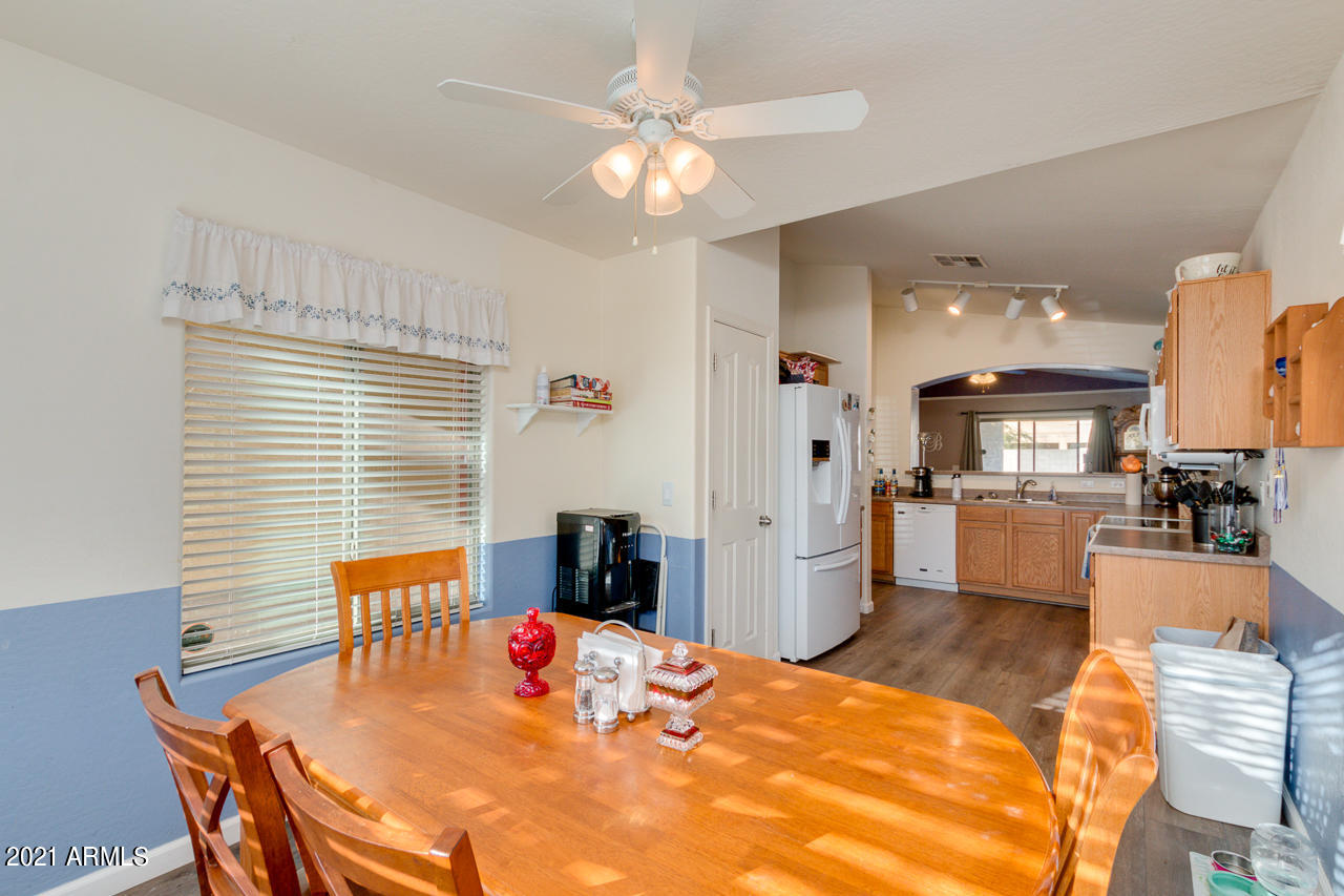 7138 West Beverly Road Laveen, AZ 85339 - Photo 11 of 29 11-Beverly