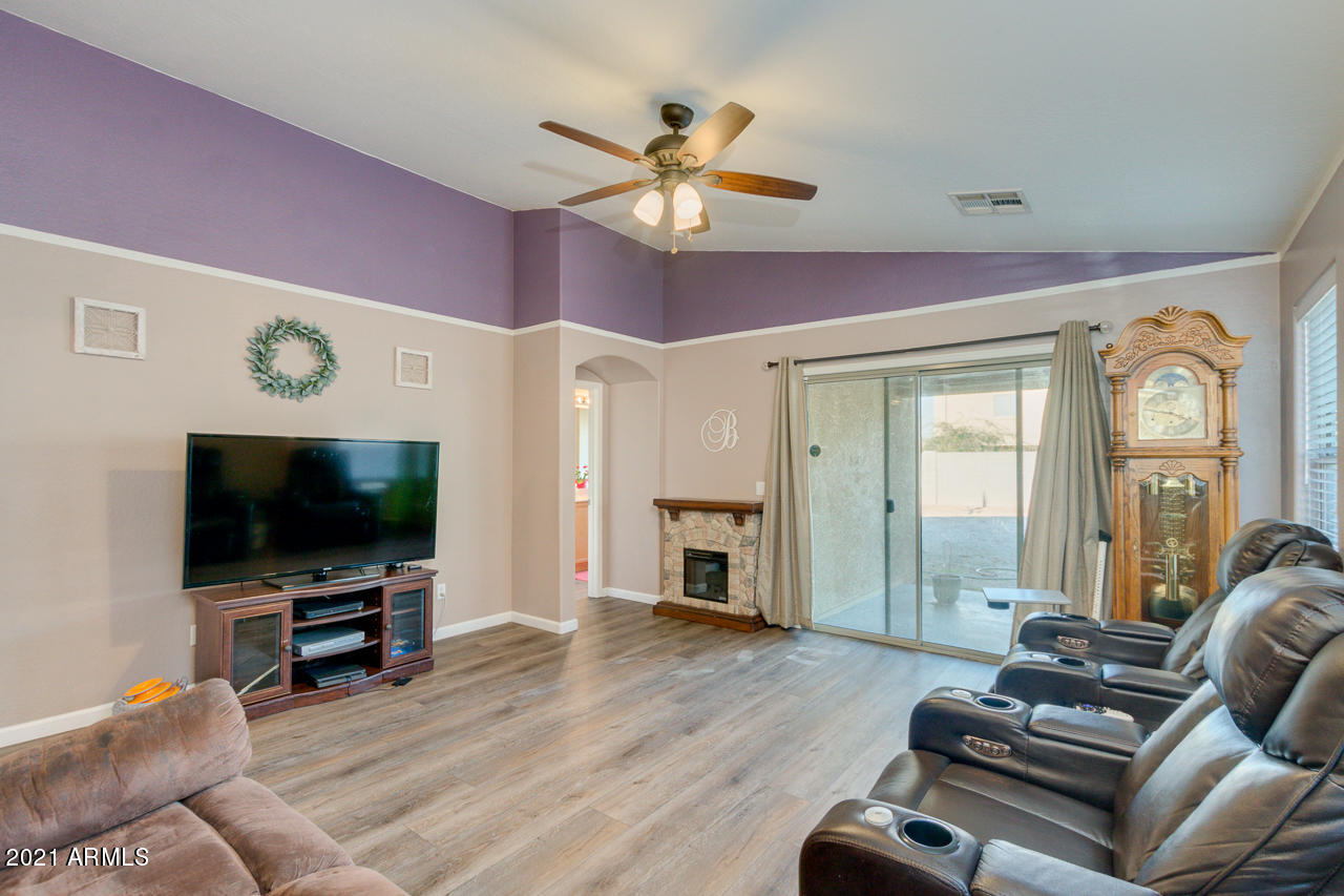 7138 West Beverly Road Laveen, AZ 85339 - Photo 8 of 29 08-Beverly