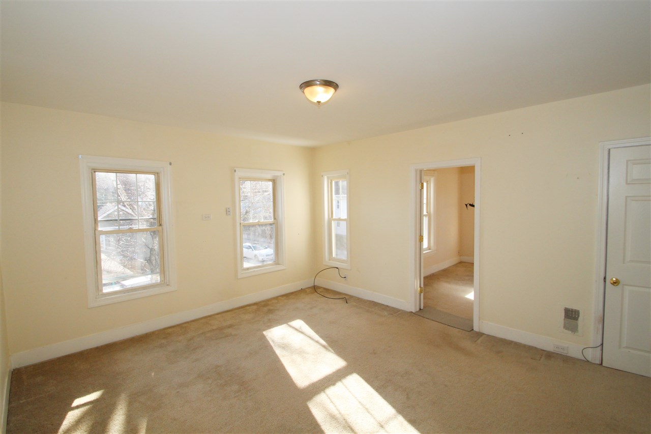 461 Front Street Manchester, NH 03102 - Photo 14 of 40