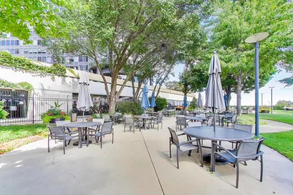 $1,350,000 | 155 North Harbor Drive, Unit 330133023314, Chicago, IL 60601