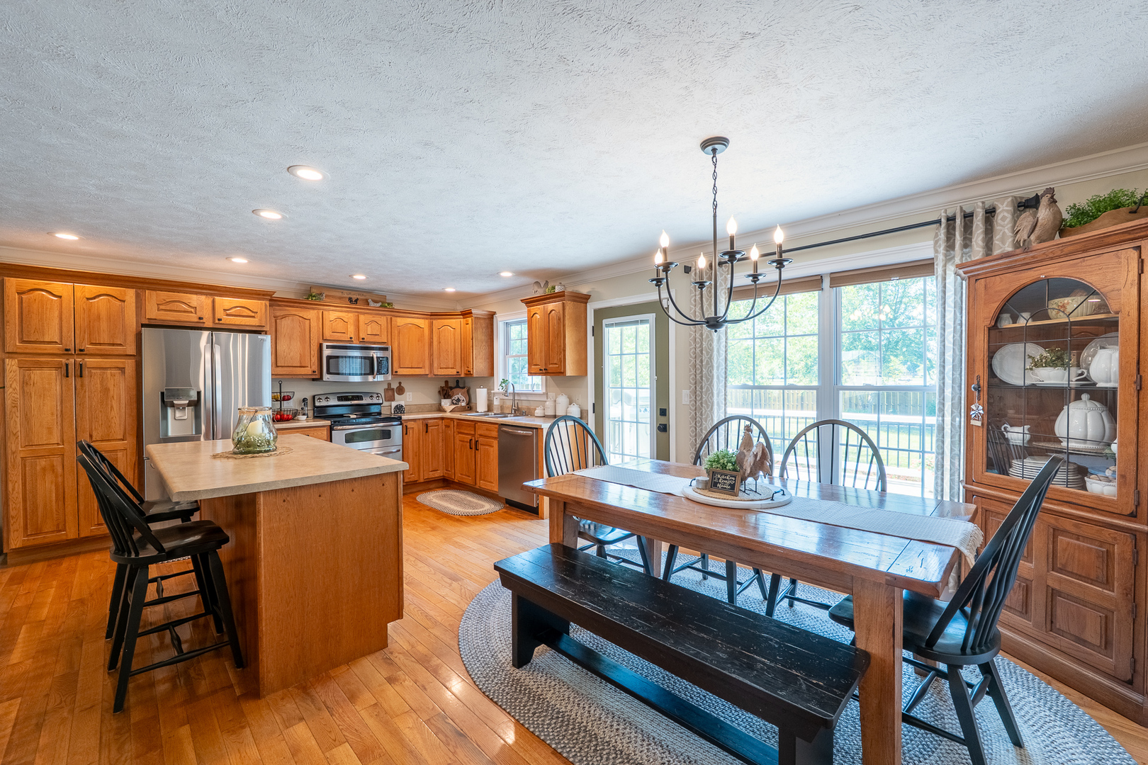 923 Sycamore Road Carbondale, IL 62901 - Photo 13 of 61