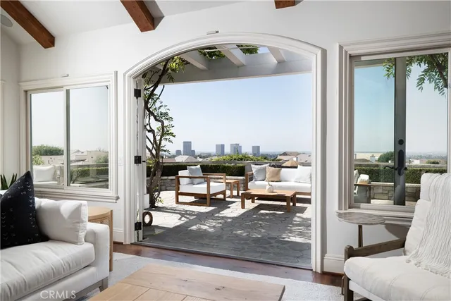 $12,000 | 2001 Yacht Resolute, Newport Beach, CA 92660