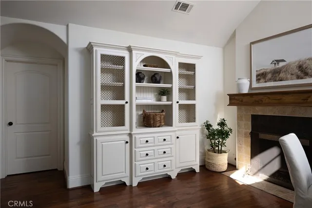 $12,000 | 2001 Yacht Resolute, Newport Beach, CA 92660