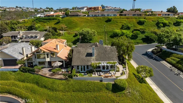 $12,000 | 2001 Yacht Resolute, Newport Beach, CA 92660