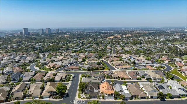 $12,000 | 2001 Yacht Resolute, Newport Beach, CA 92660