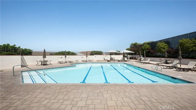 $12,000 | 2001 Yacht Resolute, Newport Beach, CA 92660