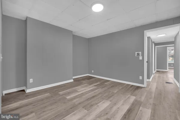 $1,695 | 1725 Hollins Street, Unit 1, Baltimore, MD 21223