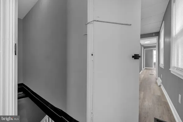 $1,695 | 1725 Hollins Street, Unit 1, Baltimore, MD 21223