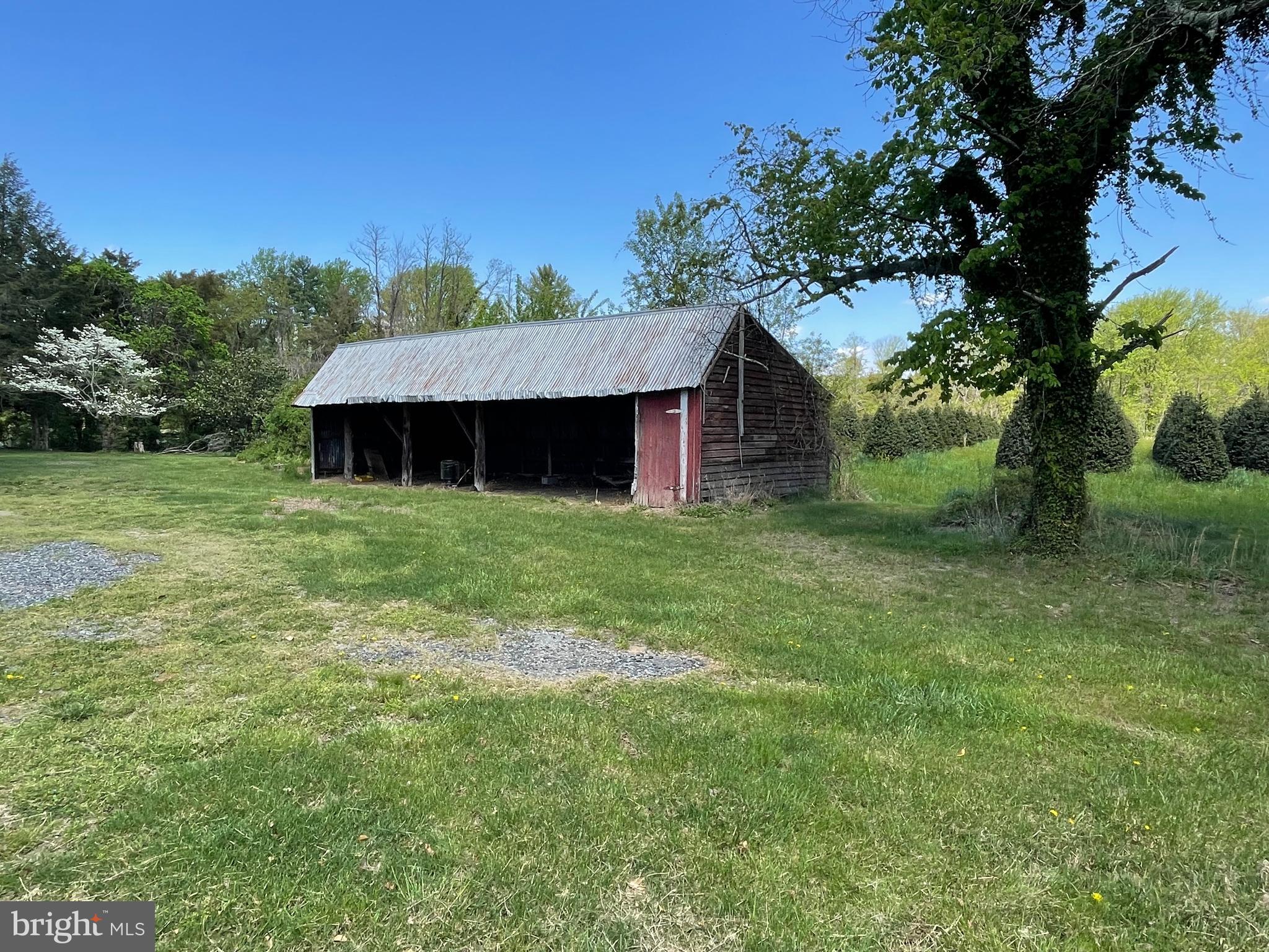 350 Hospital Road Greenwich, NJ 08323 - Photo 8 of 17