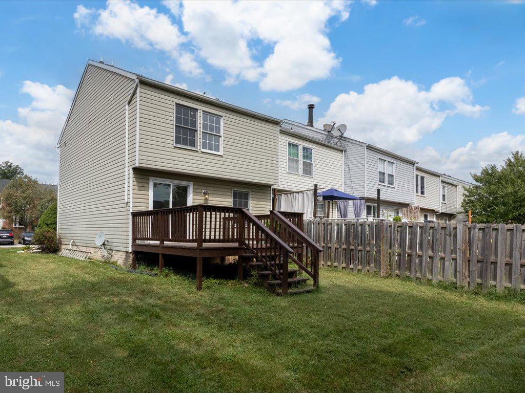 15 Ramsgate Court Halethorpe, MD 21227 - Photo 42 of 48 Spacious back and side yards
