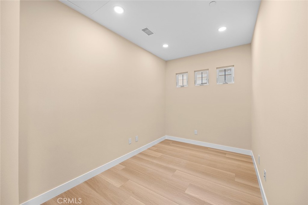143 Rodeo Irvine, CA 92602 - Photo 32 of 37 a view of empty room