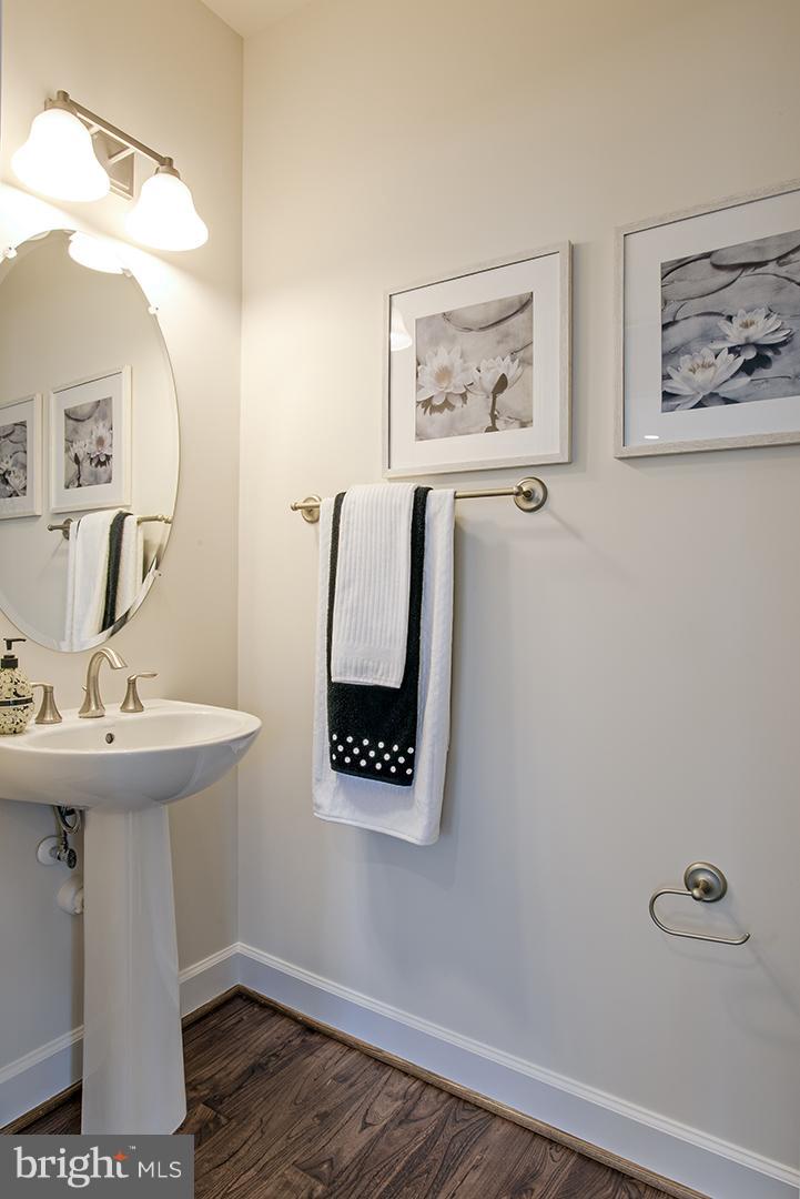 12873 Crouch Drive Fairfax, VA 22030 - Photo 12 of 26 Like photography not exact representation