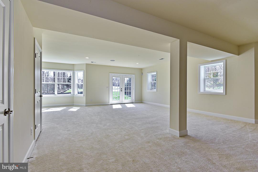 12873 Crouch Drive Fairfax, VA 22030 - Photo 25 of 26 Like photography not exact representation