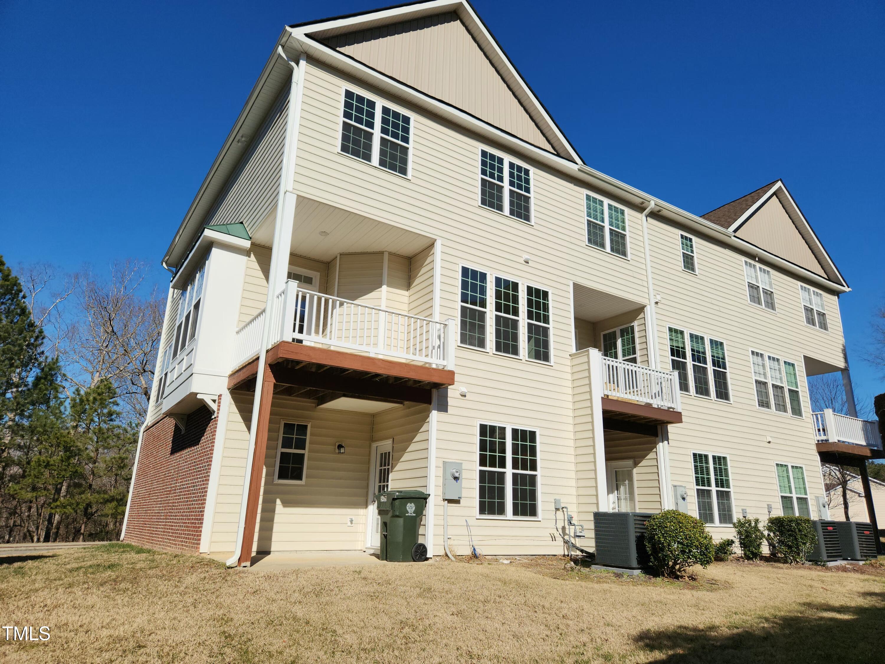 5409 Crescentview Parkway Raleigh, NC 27606 - Photo 42 of 46 Back