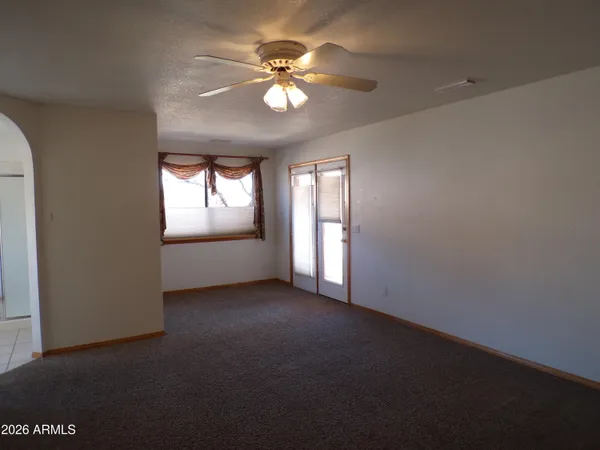 $2,495 | 10800 Sundance Lane, Cornville, AZ 86325
