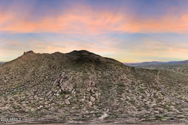 $600,000 | 6630 Hawksnest Road North, Unit 2, Carefree, AZ 85377