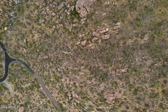 $600,000 | 6630 Hawksnest Road North, Unit 2, Carefree, AZ 85377