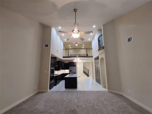 $2,900 | 9014 Meacom Drive, Conroe, TX 77384