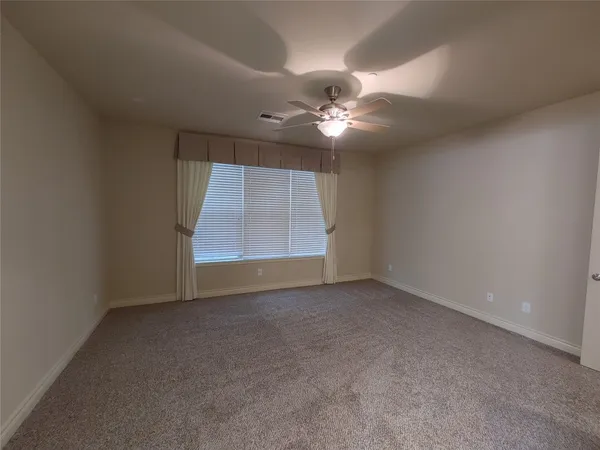 $2,900 | 9014 Meacom Drive, Conroe, TX 77384