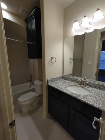 $2,900 | 9014 Meacom Drive, Conroe, TX 77384