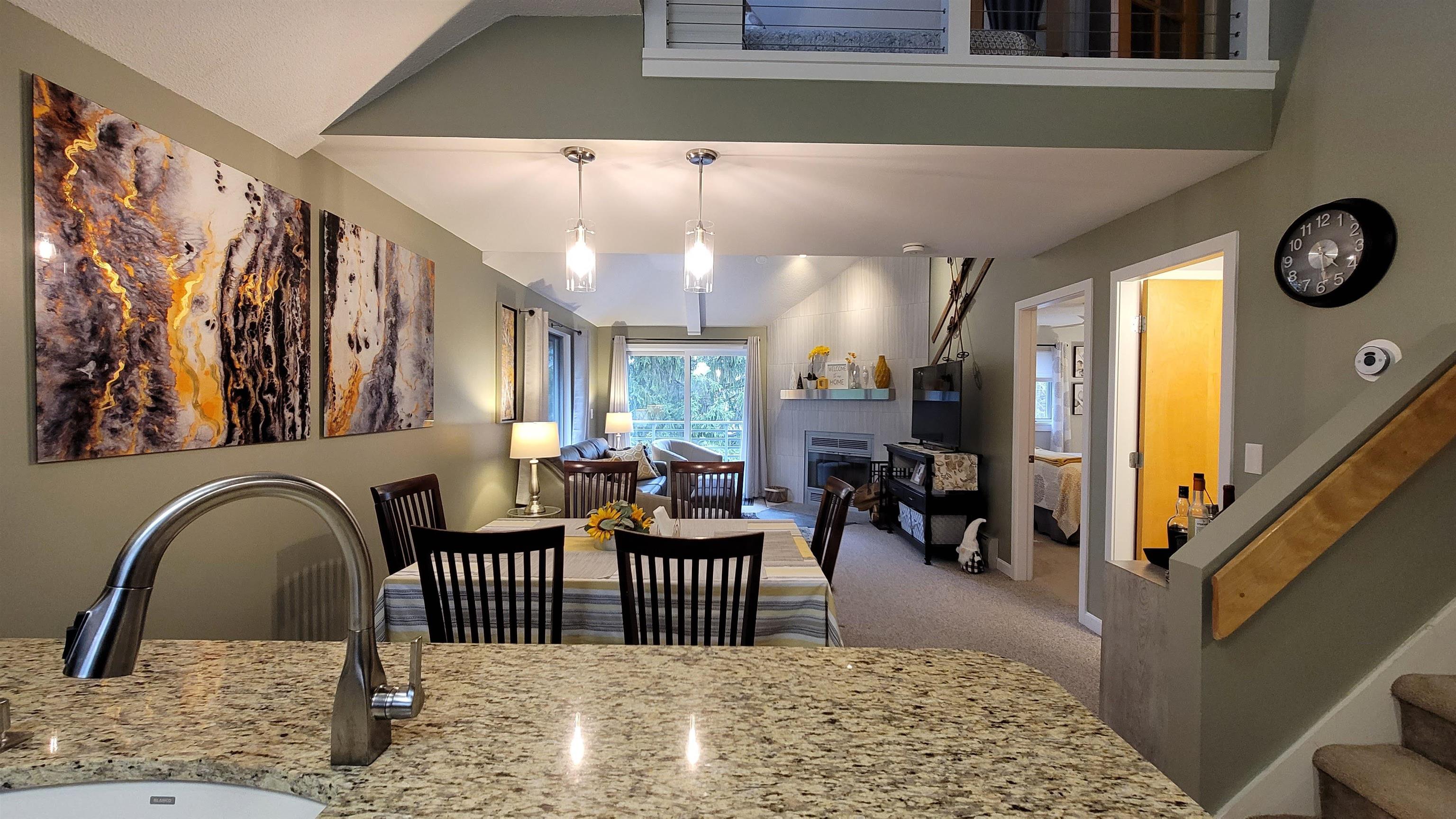 229 Village Circle Road, Unit V21 Killington, VT 05751 - Photo 5 of 33 Gallery Image 5