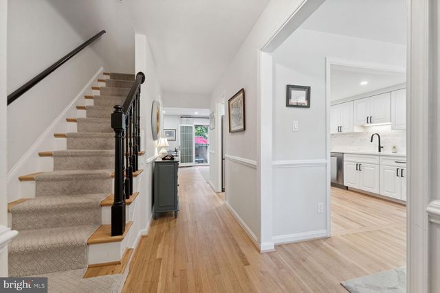 $927,500 | 1610 Dunterry Place, McLean, VA 22101