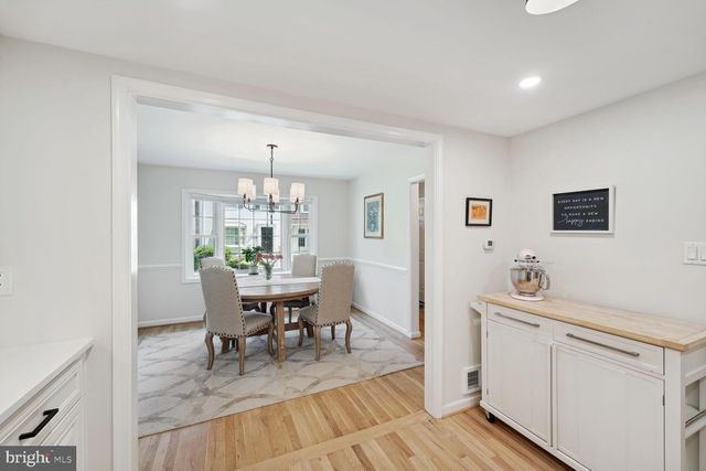 $927,500 | 1610 Dunterry Place, McLean, VA 22101