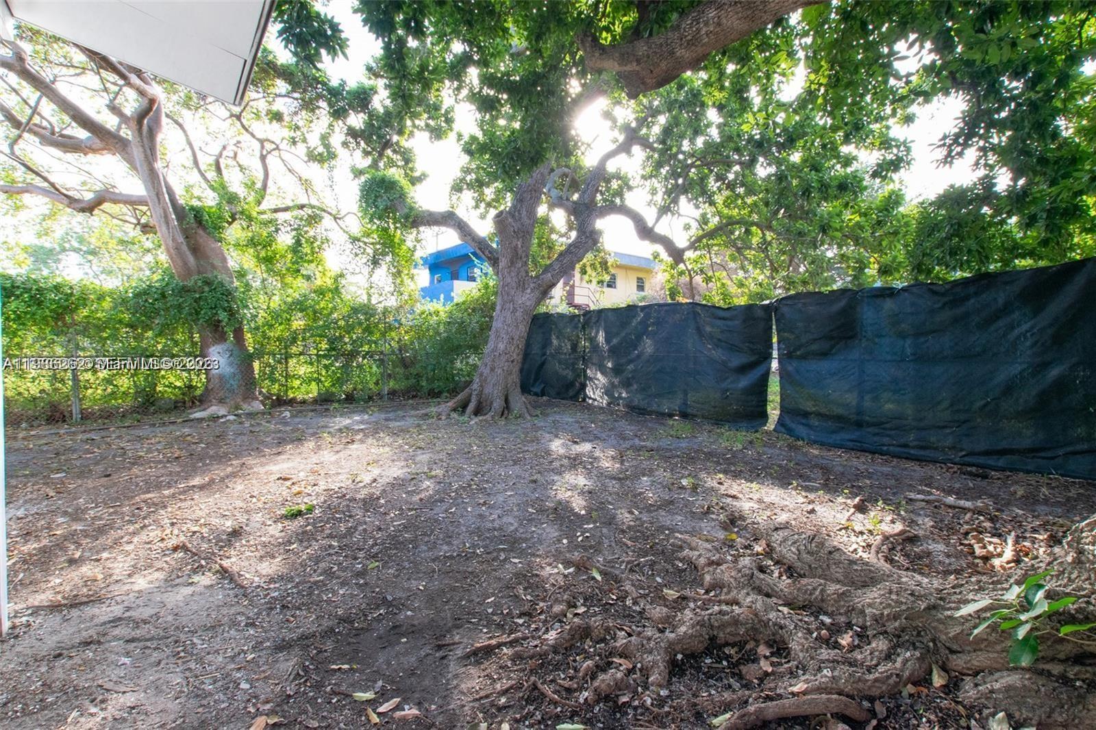 1812 Northwest 64th Street Miami, FL 33147 - Photo 41 of 60
