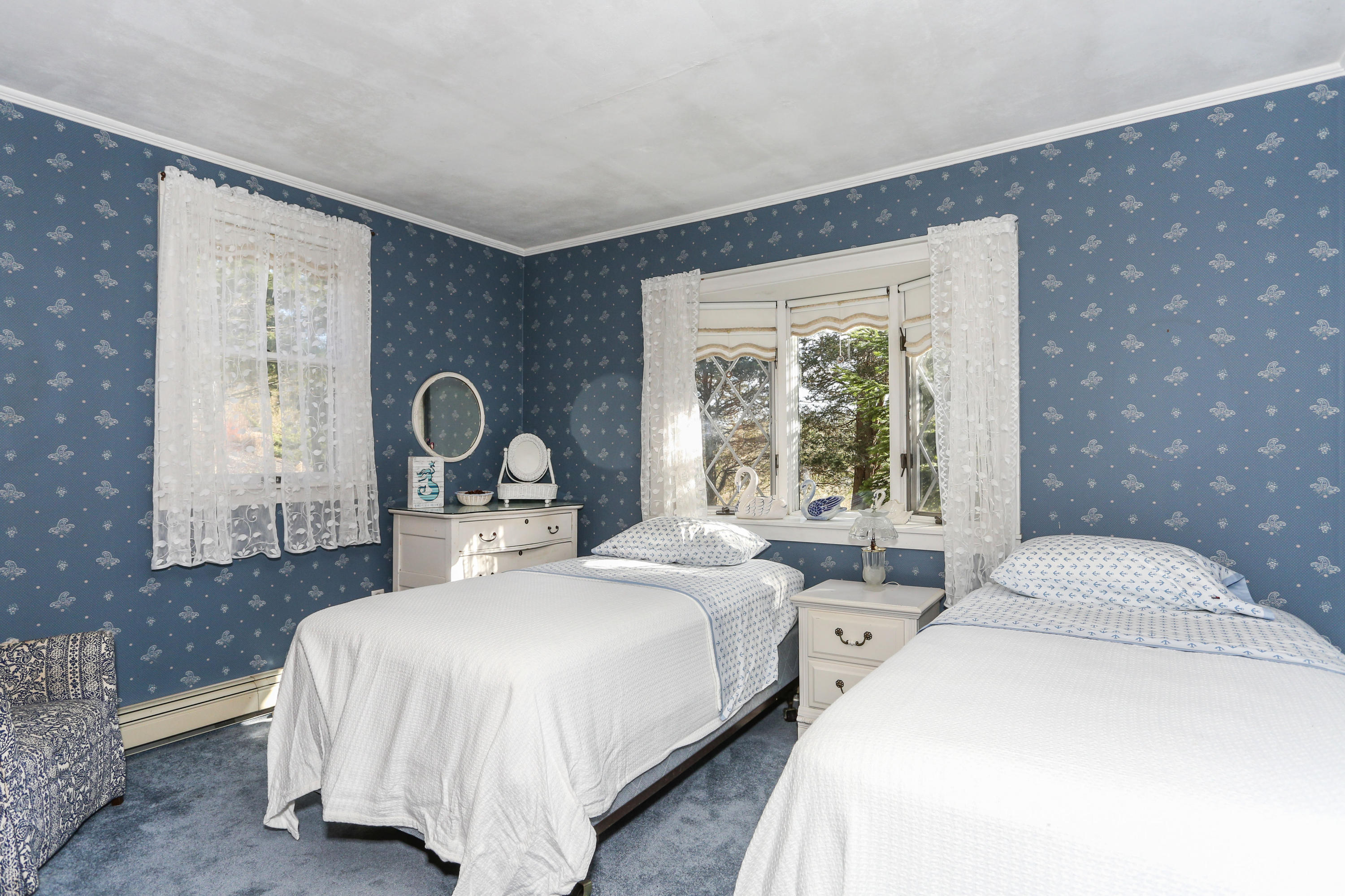20 Over Jordan Road Wareham, MA 02571 - Photo 15 of 25 a bedroom with bed and a window