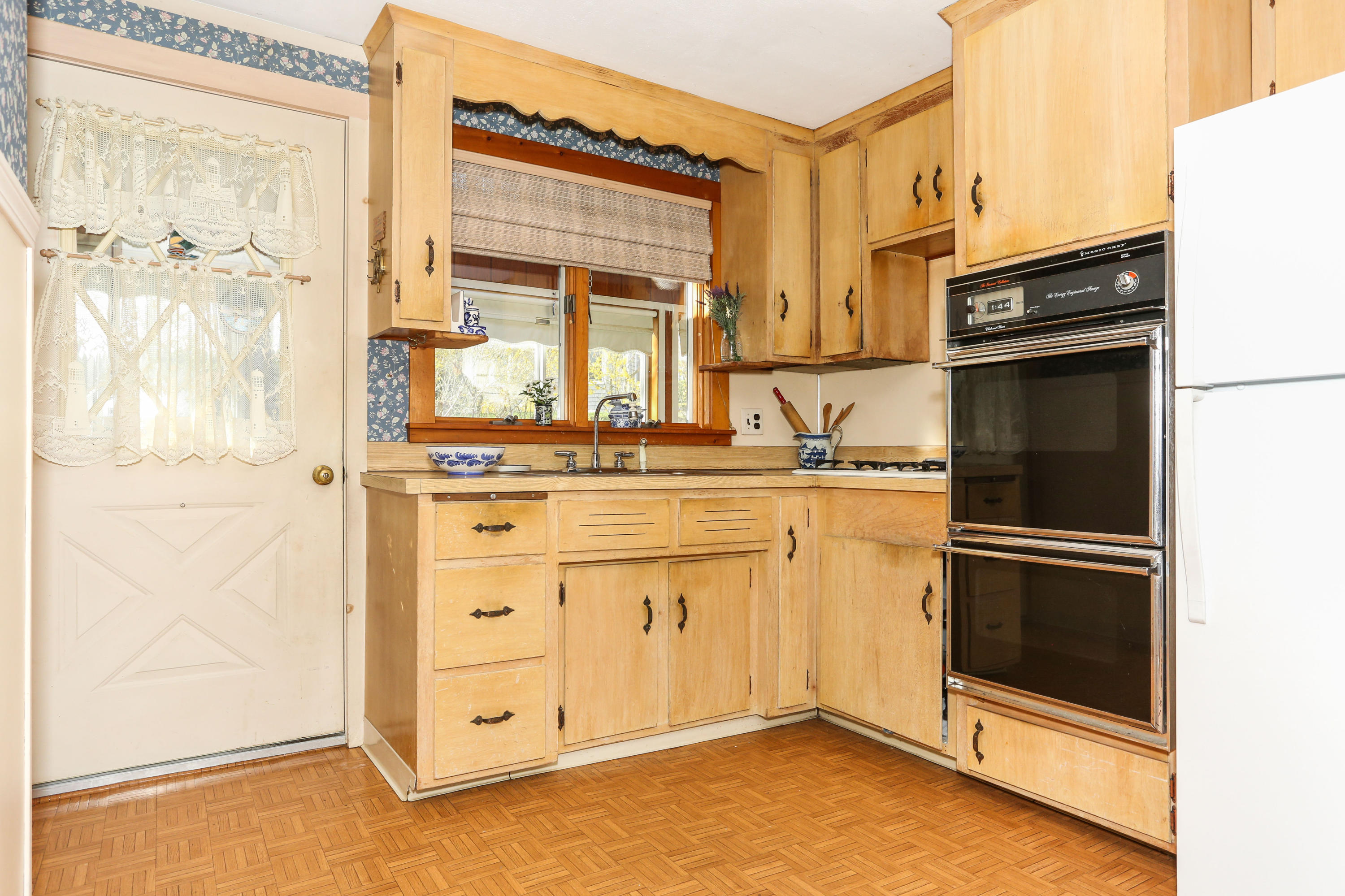 20 Over Jordan Road Wareham, MA 02571 - Photo 8 of 25 a kitchen with stainless steel appliances granite countertop a refrigerator and a stove